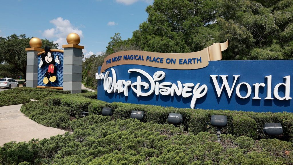 , 202309disney world logo