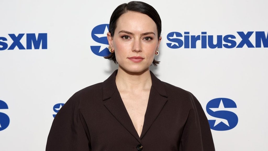 , 202403daisy ridley 1