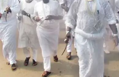 , wp contentuploads20230526032134traditional worshippers