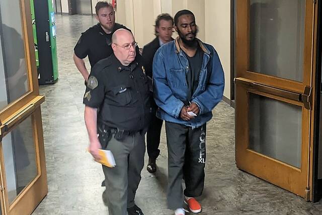 , 202404130508687 web1 Antwon Bickerstaff perp walk 04042024