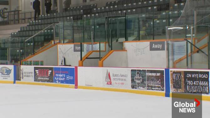 Click to play video: Strathcona County reaches deal with Sherwood Park Crusaders on hockey arena